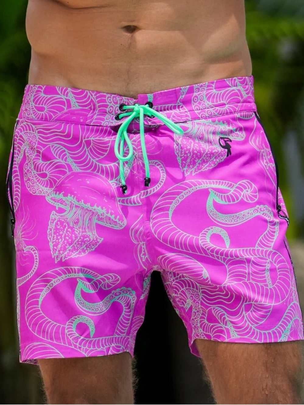 Tucann jelly ink 5” purple swim trunks. Men’s medium